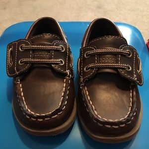 Size 7 m boys dress shoes